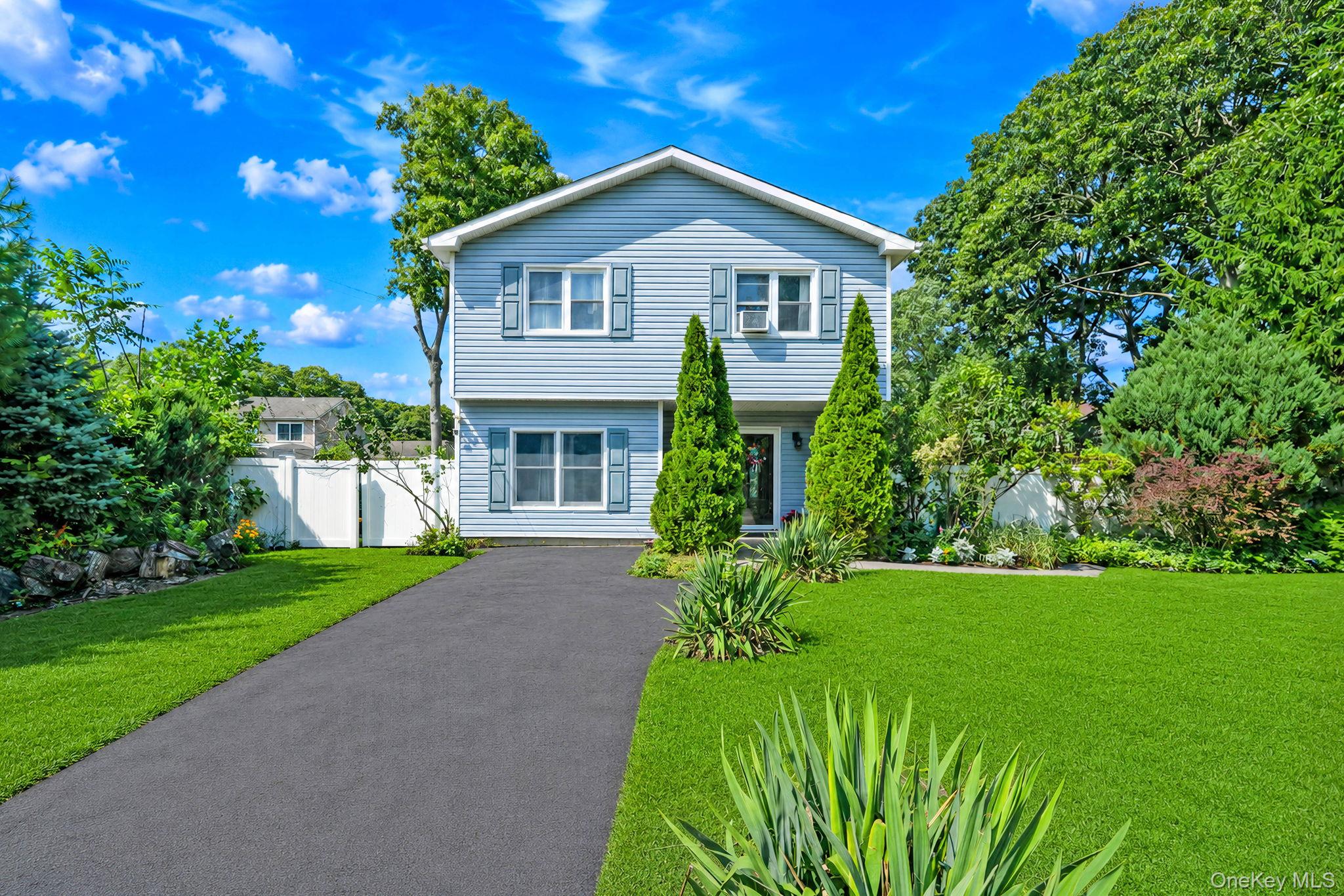 37 Main Avenue, Mastic NY 11950
