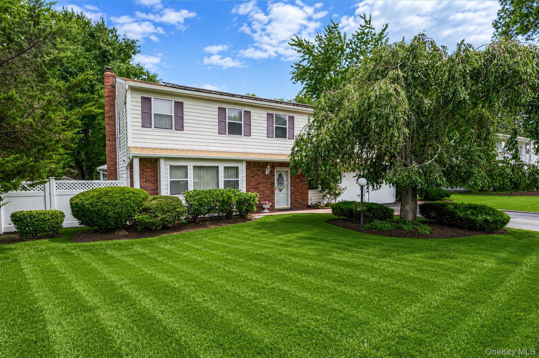 41 Apple Tree Drive, Hauppauge NY 11788