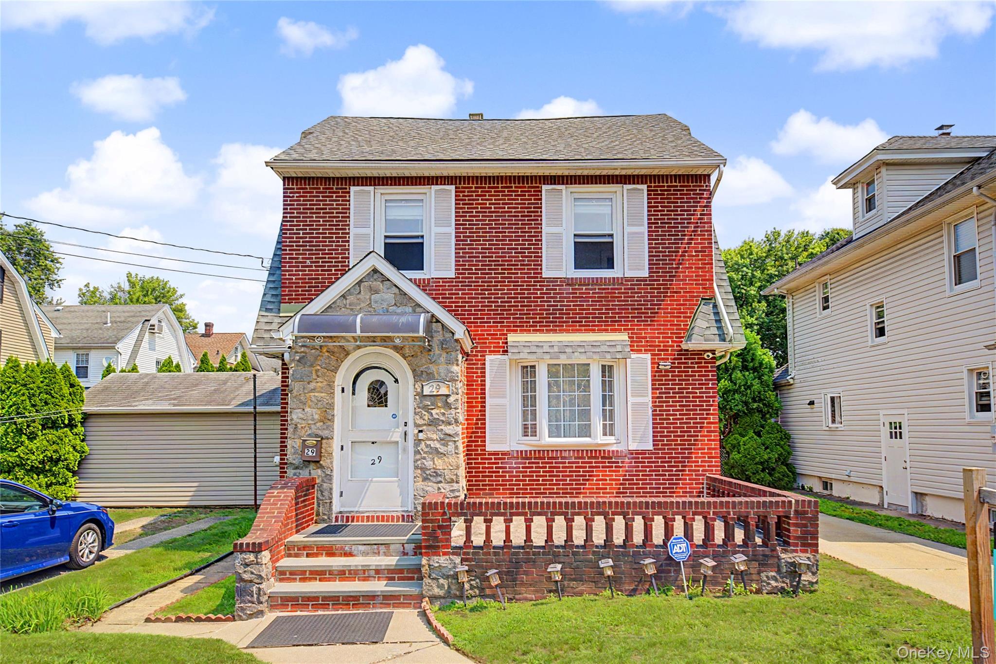 29 Holland Avenue, Floral Park NY 11001
