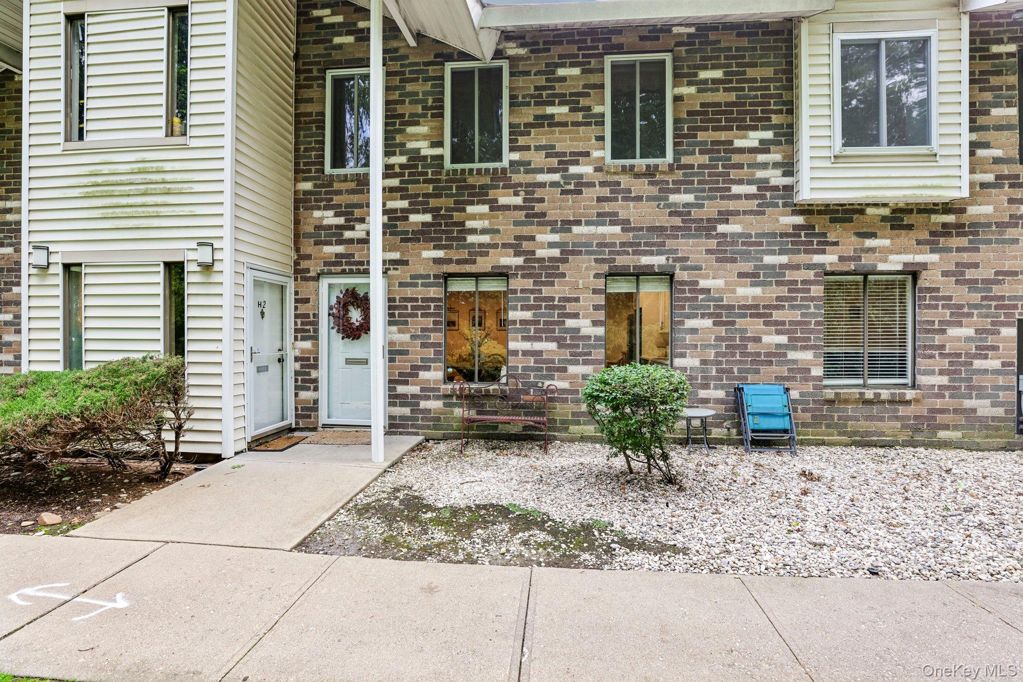 1 Houston Court Unit H1, Coram NY 11727