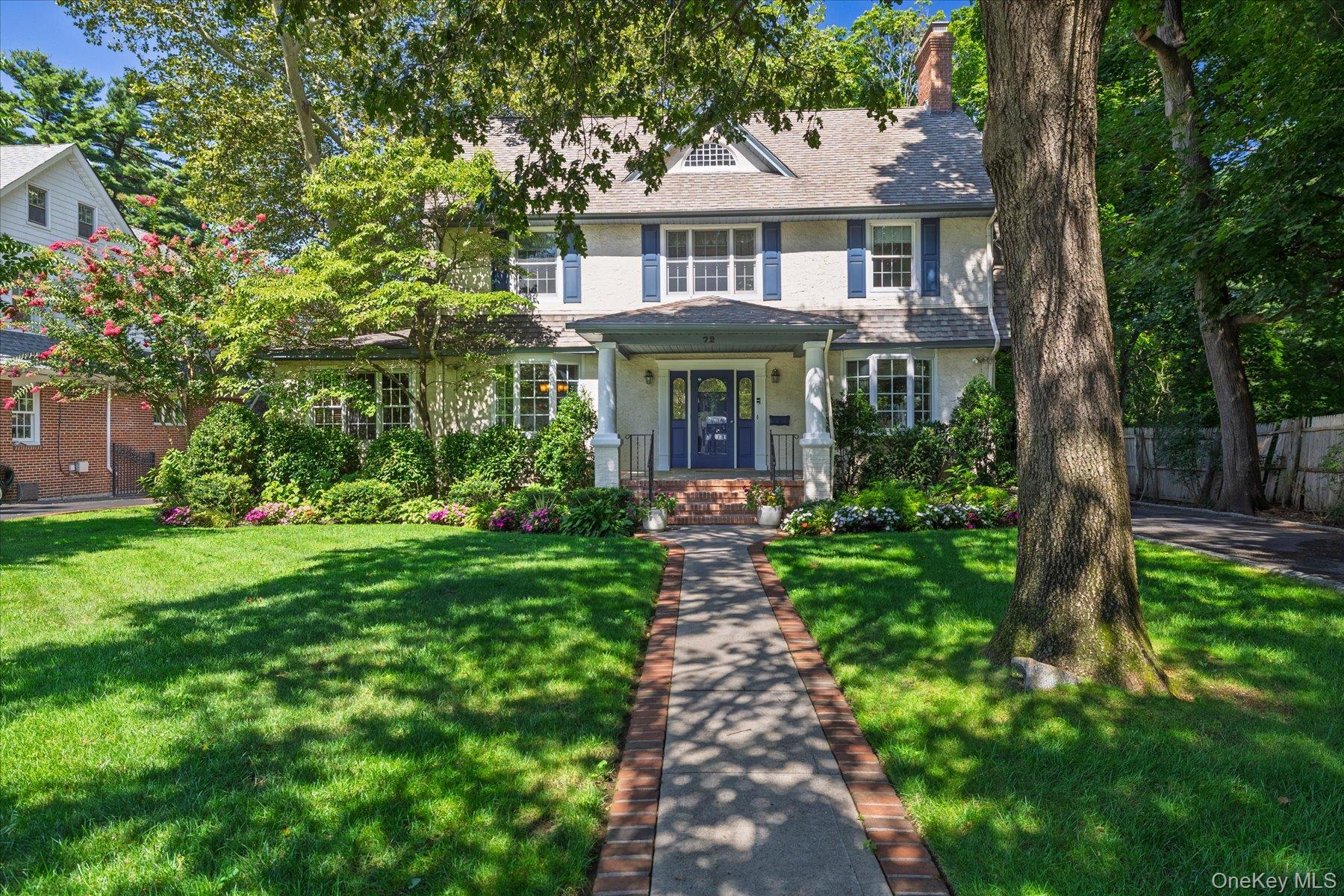 72 Broadway, Rockville Centre NY 11570