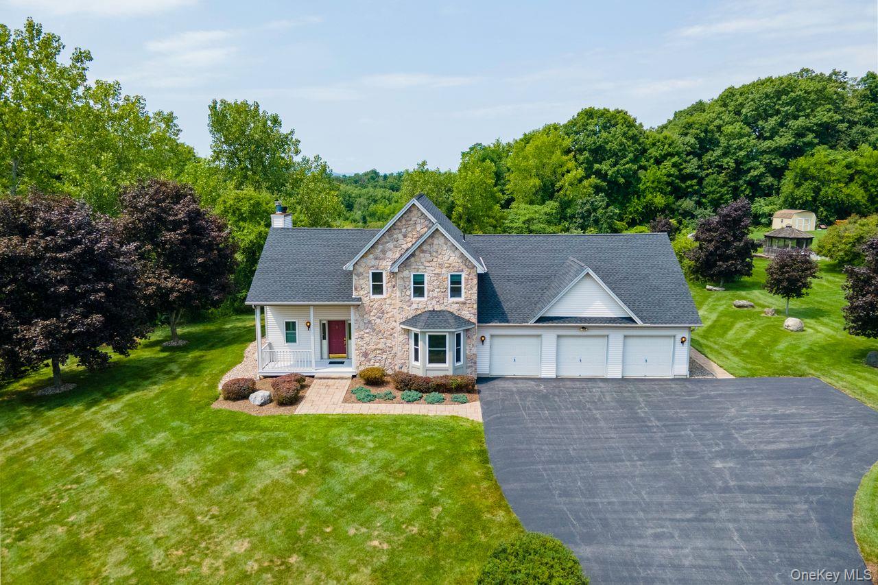 25 Rachel Road, Pleasant Valley NY 12569
