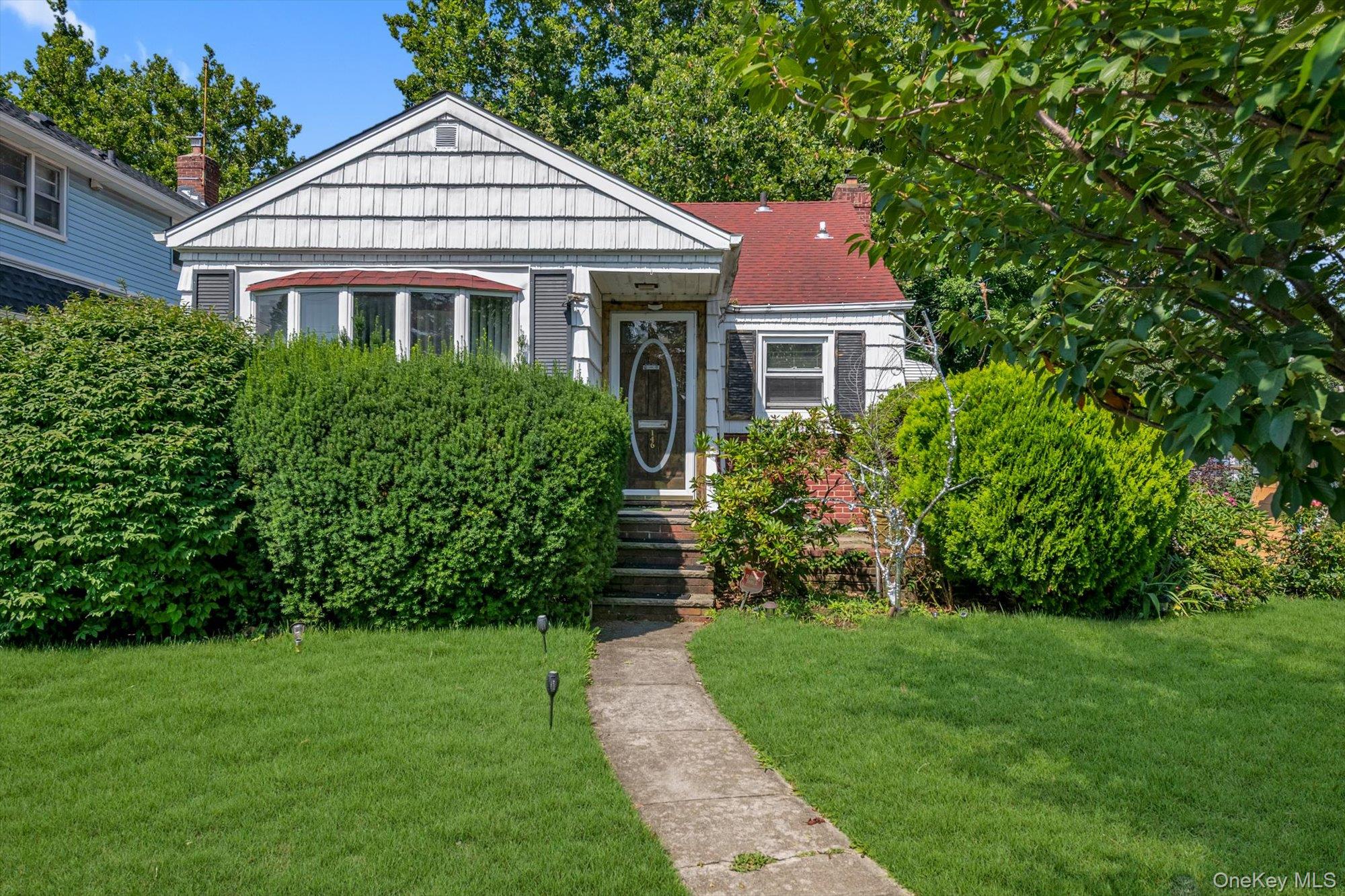 146 Claflin Boulevard, Franklin Square NY 11010