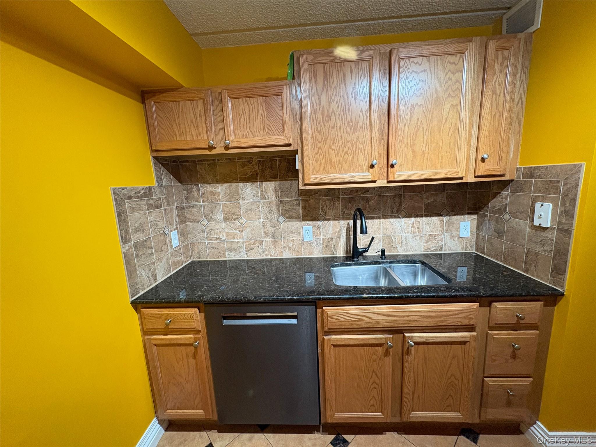7914 Rockaway Beach Boulevard Unit 5C, Rockaway Beach NY 11693
