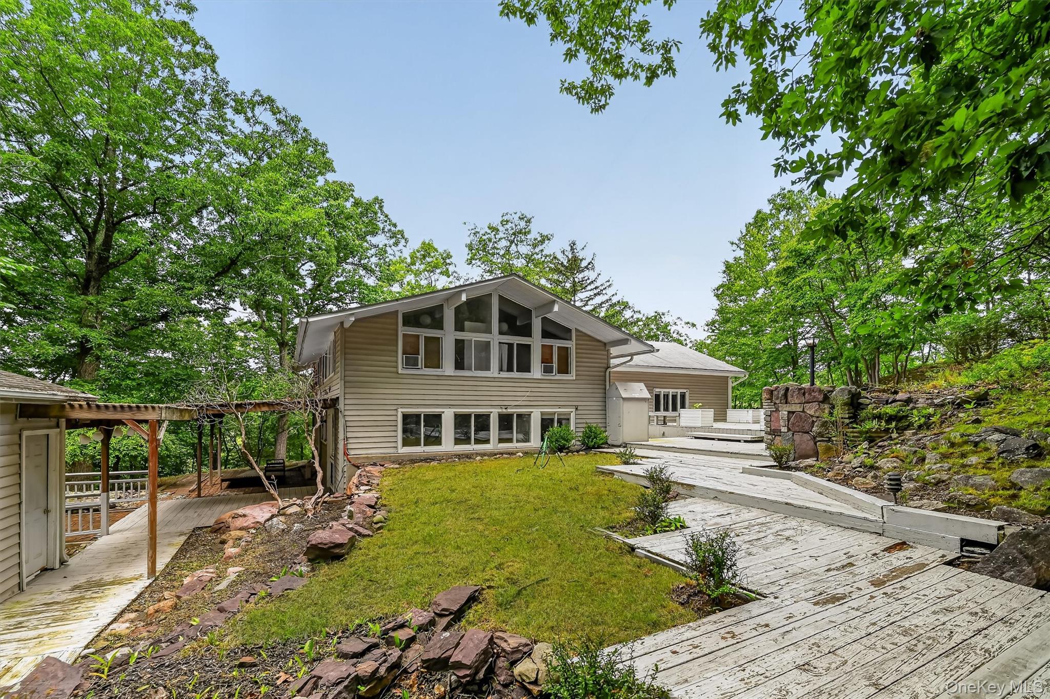 15 Overlook Drive, Highland Mills NY 10930