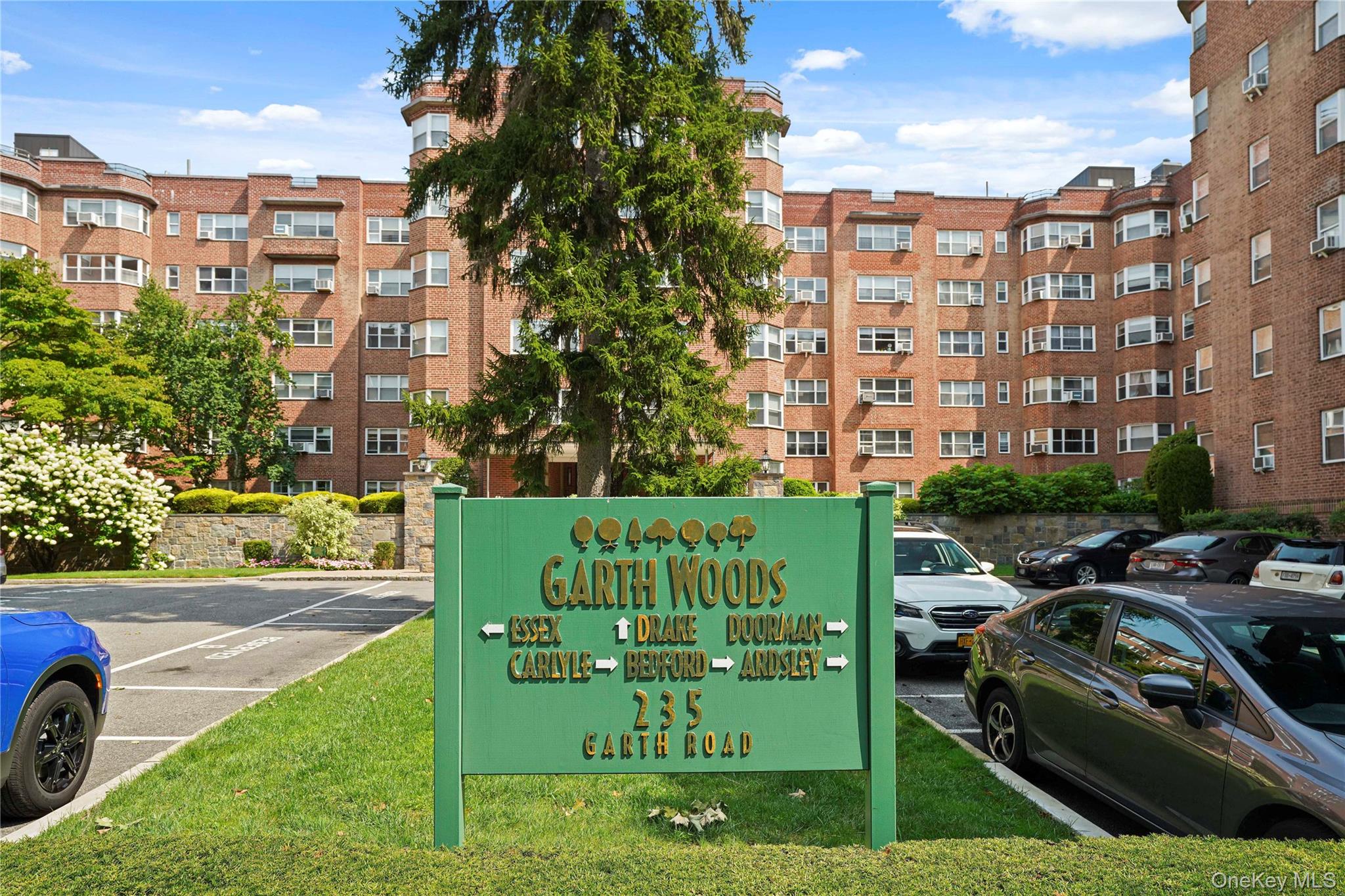 235 Garth Road Unit E1G, Scarsdale NY 10583