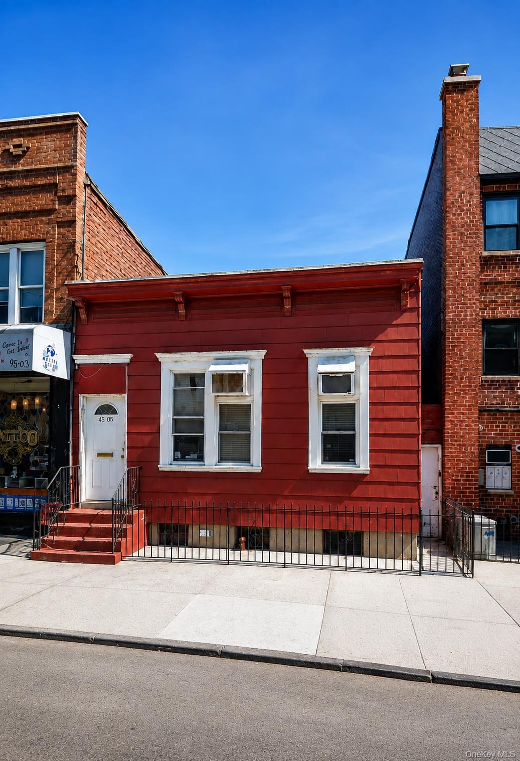 4505 Broadway, Astoria NY 11103