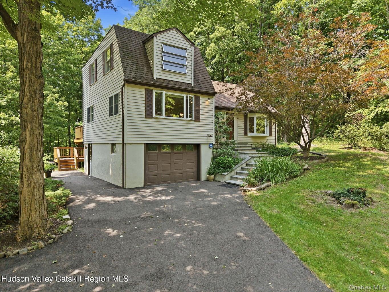 307 Old Kingston Road, New Paltz NY 12561