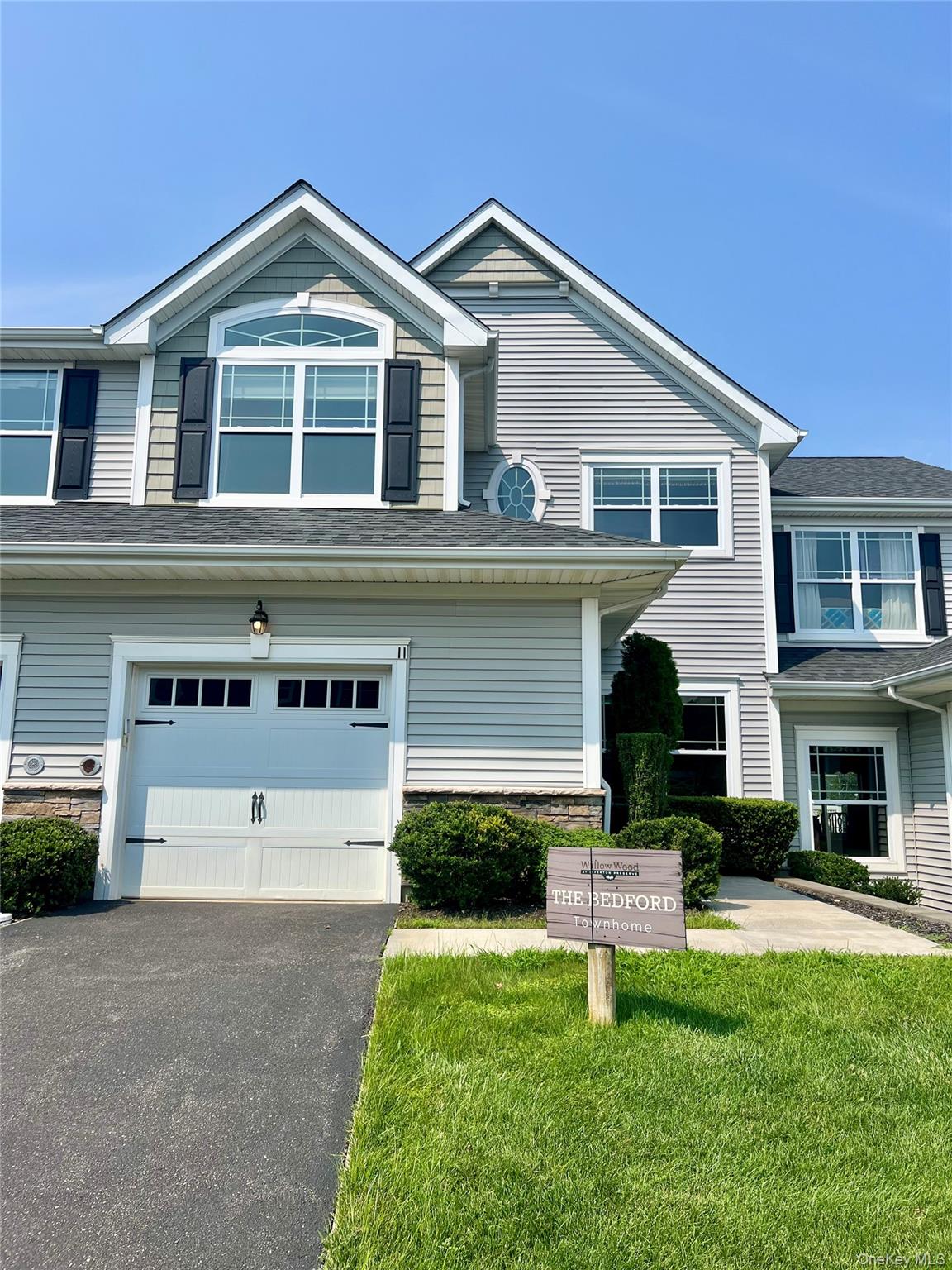 11 Willow Terrace Unit 11, Coram NY 11727