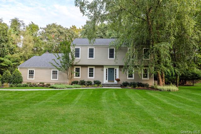 18 Robert Townsend Drive, Setauket NY 11733