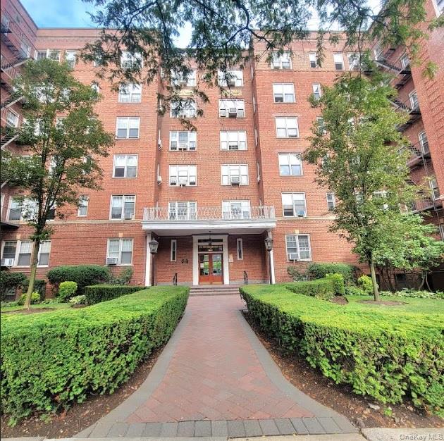68-37 108th Street Unit 6H, Forest Hills NY 11375