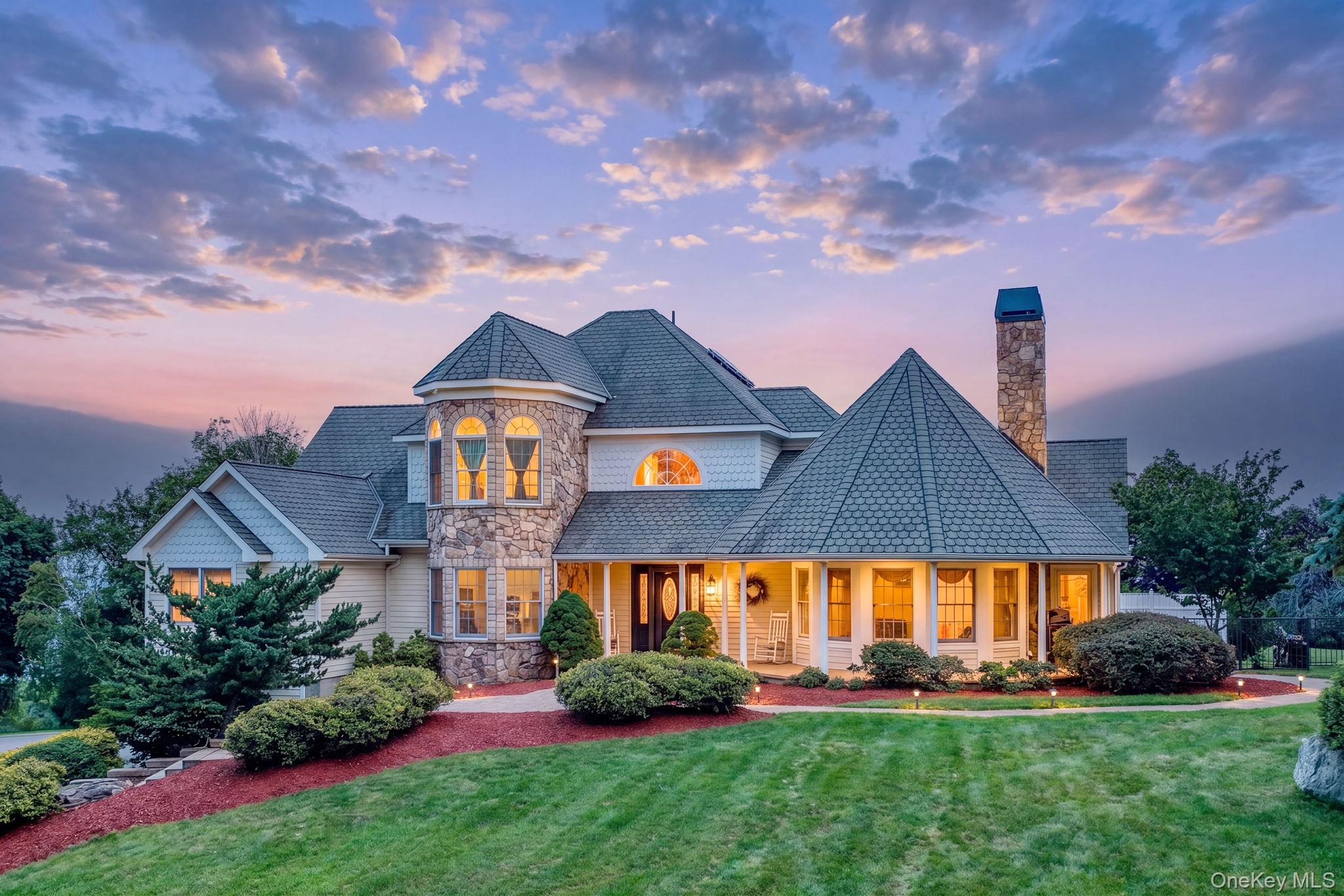 345 Mountain Road, Bloomingburg NY 12721