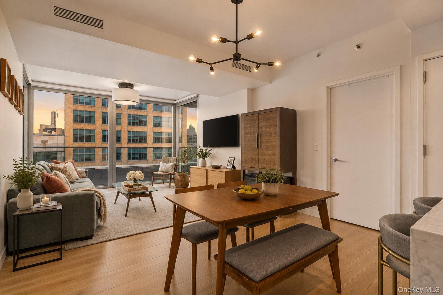 547 W 47TH Street Unit 811, Manhattan NY 10036