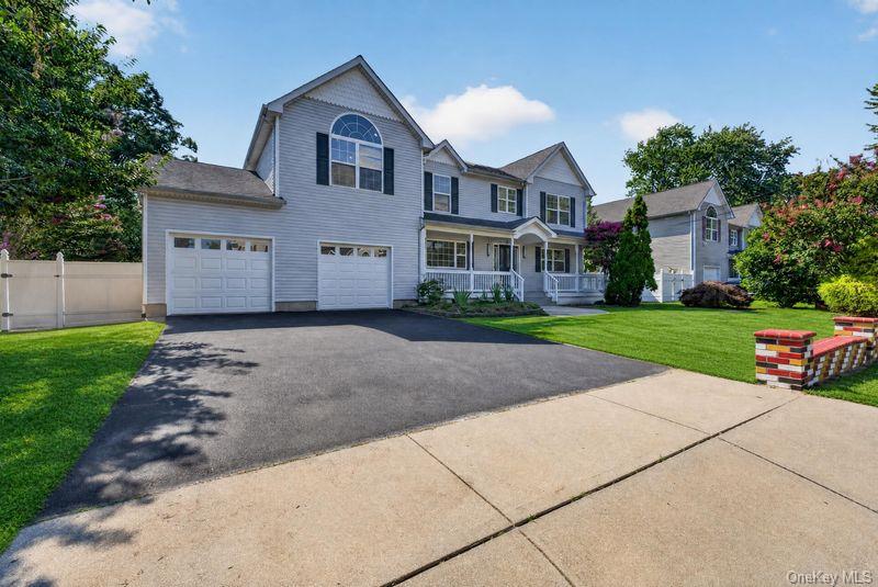 296 Westchester Avenue, West Babylon NY 11704