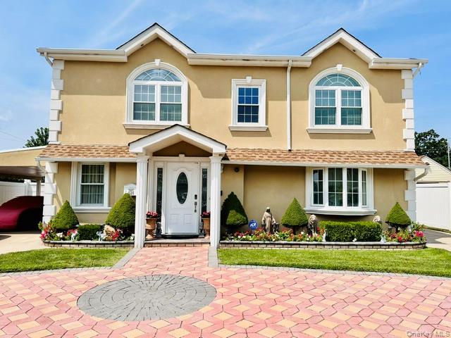 626 Wyngate Drive W, Valley Stream NY 11580