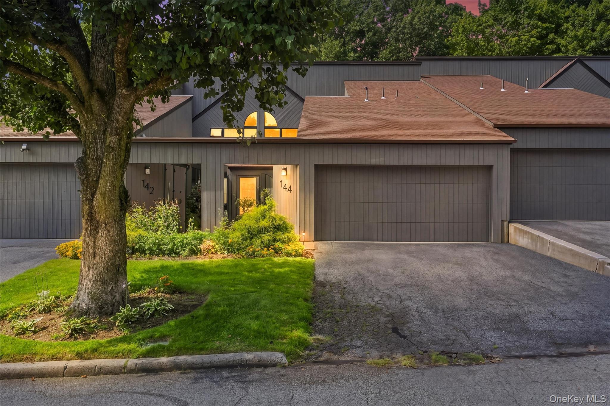 144 Stone Oaks Drive, Hartsdale NY 10530