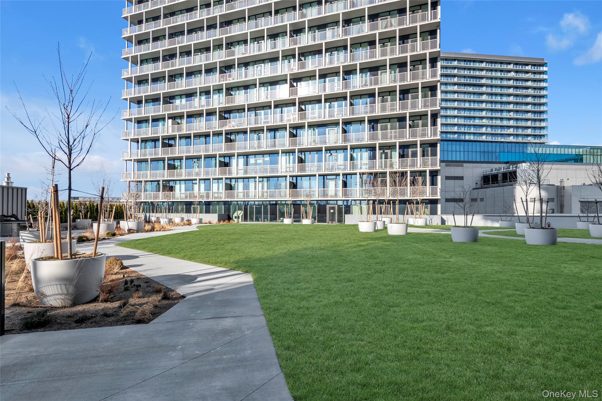 131-02B 40th Road Unit 13P, Flushing NY 11354