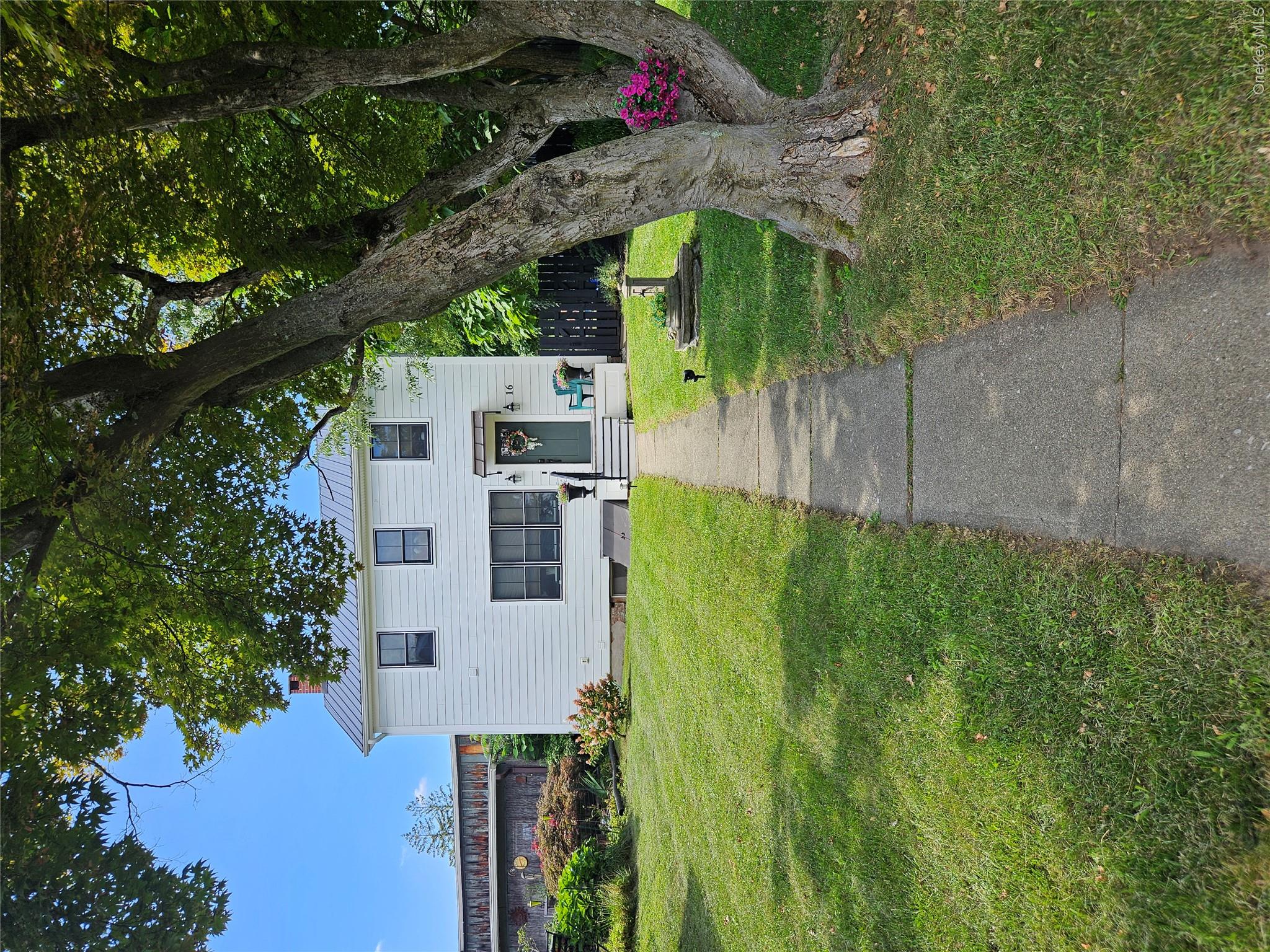 16 N Washington Street, Athens NY 12015
