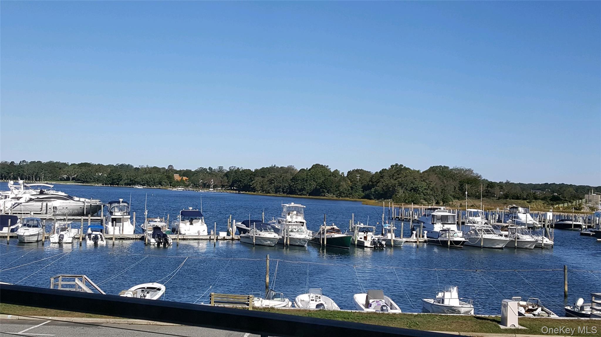 21 W Water Street Unit 2D, Sag Harbor NY 11963