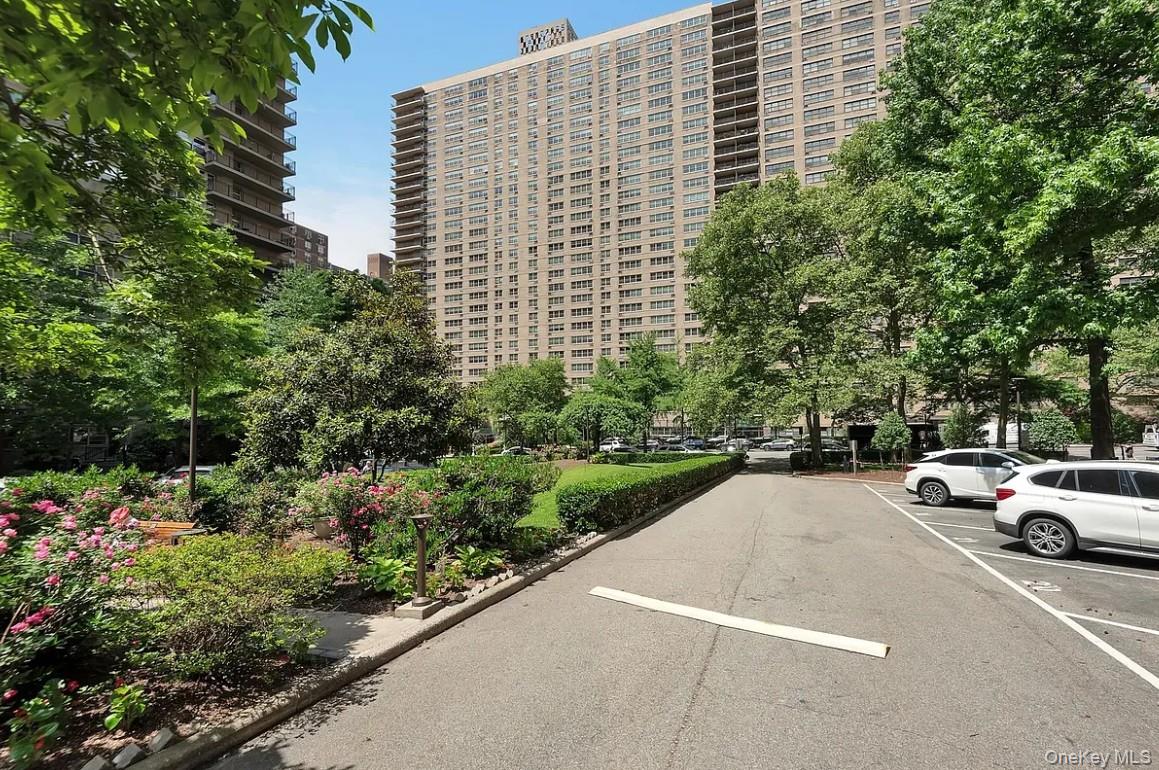 185 W End Avenue Unit 15E, Manhattan NY 10023