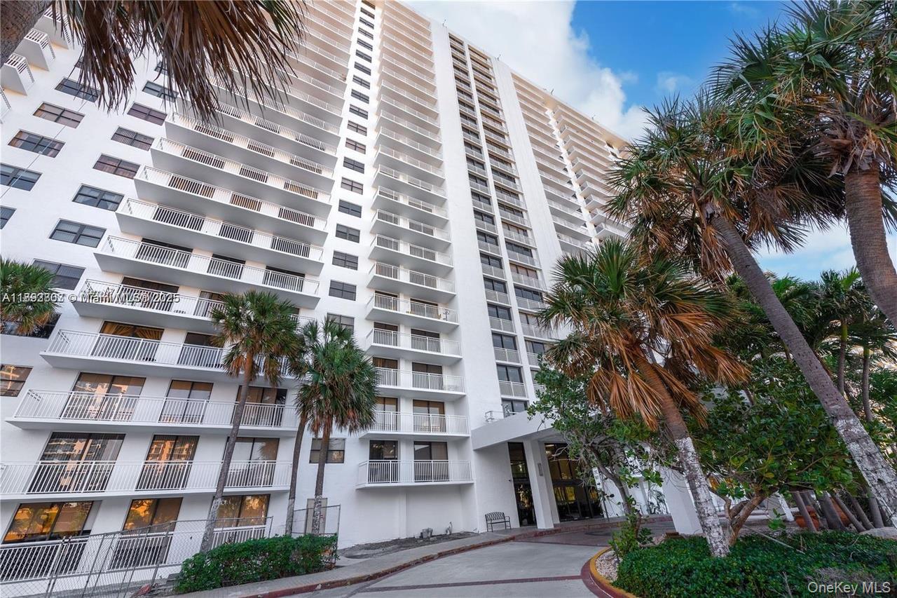 210 174th ST Unit 419 Collins Avenue Unit 419, Call Listing Agent FL 33160