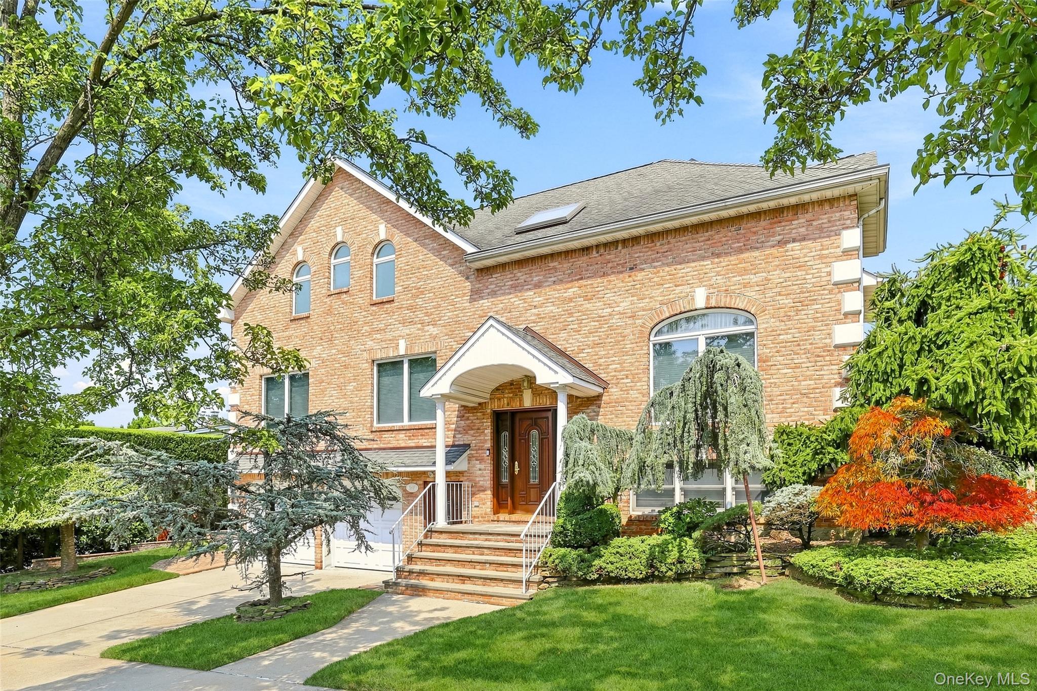 5315 Overbrook Street, Douglaston NY 11362