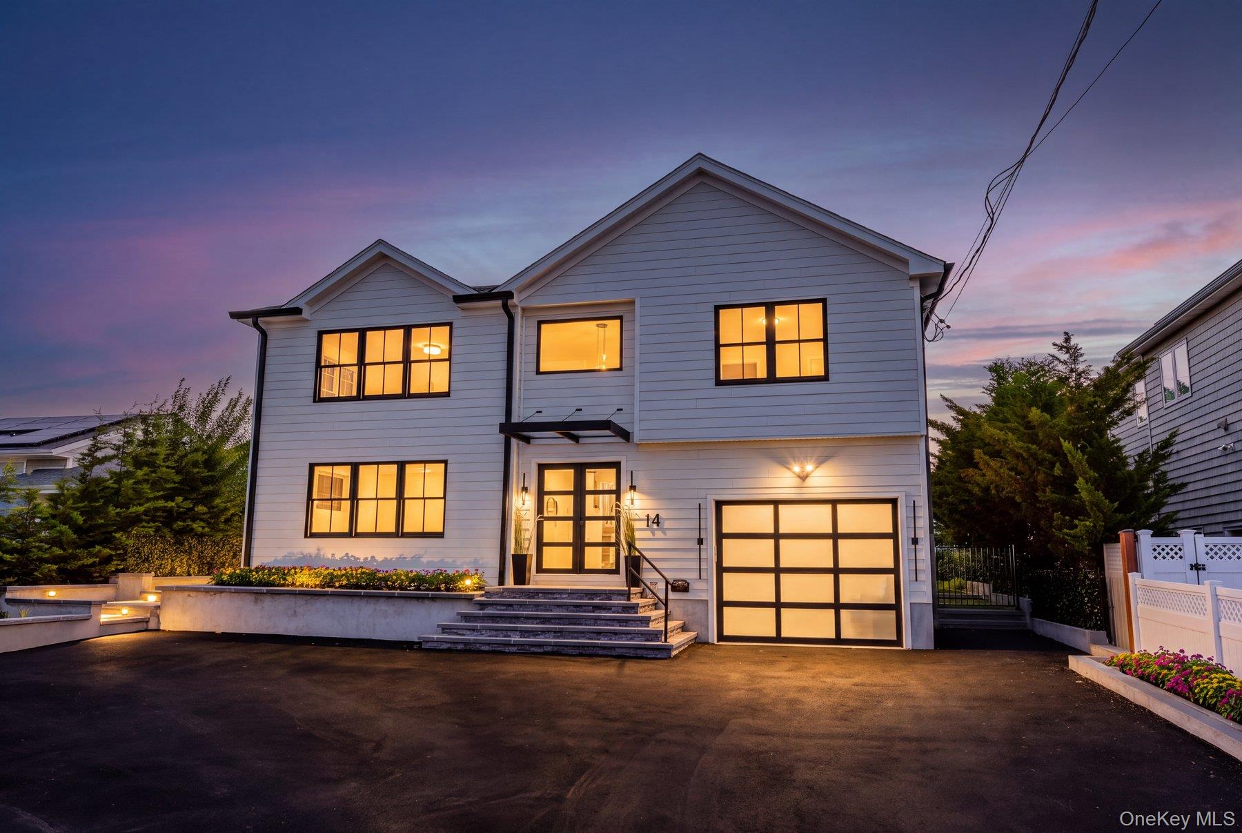 14 Jomarr Court, Massapequa NY 11758
