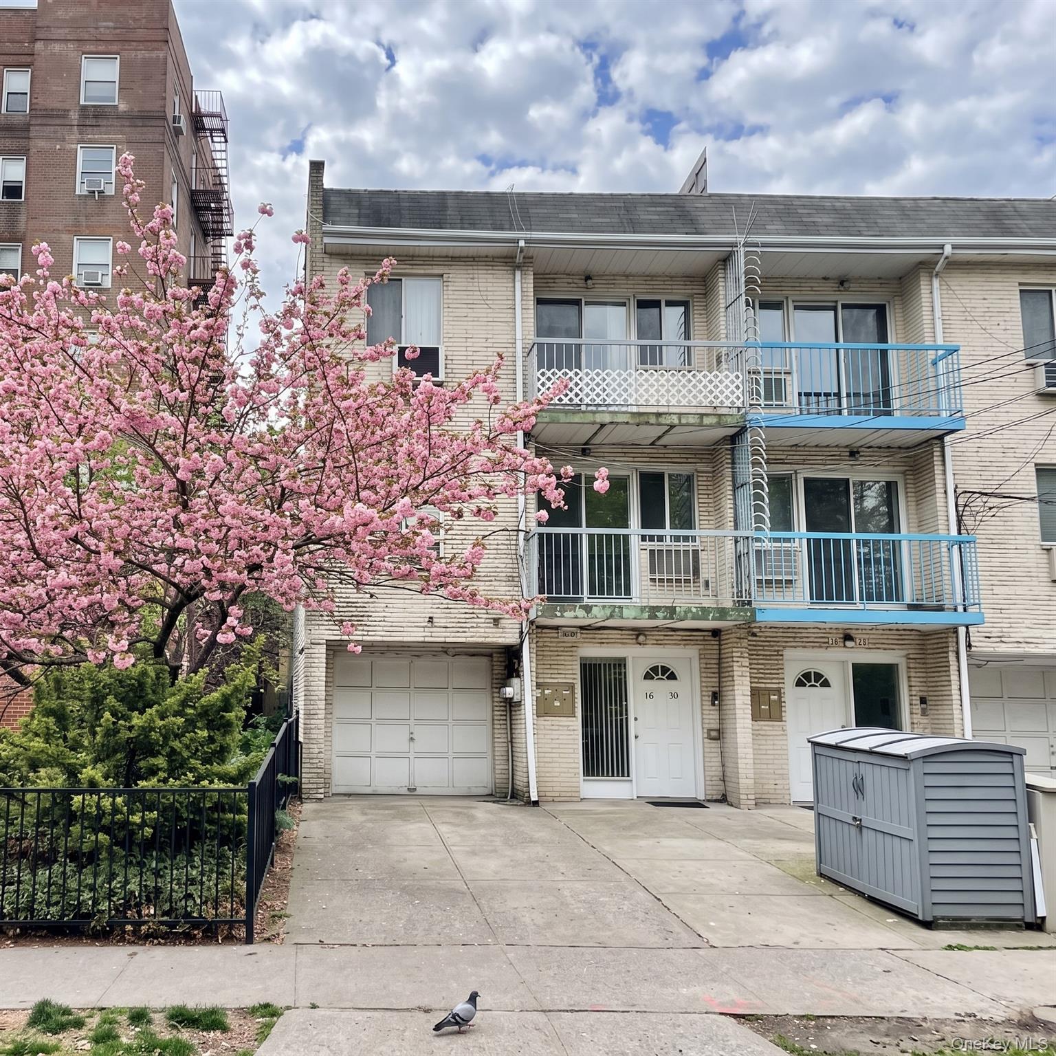 76-30 Grand Central Parkway, Forest Hills NY 11375