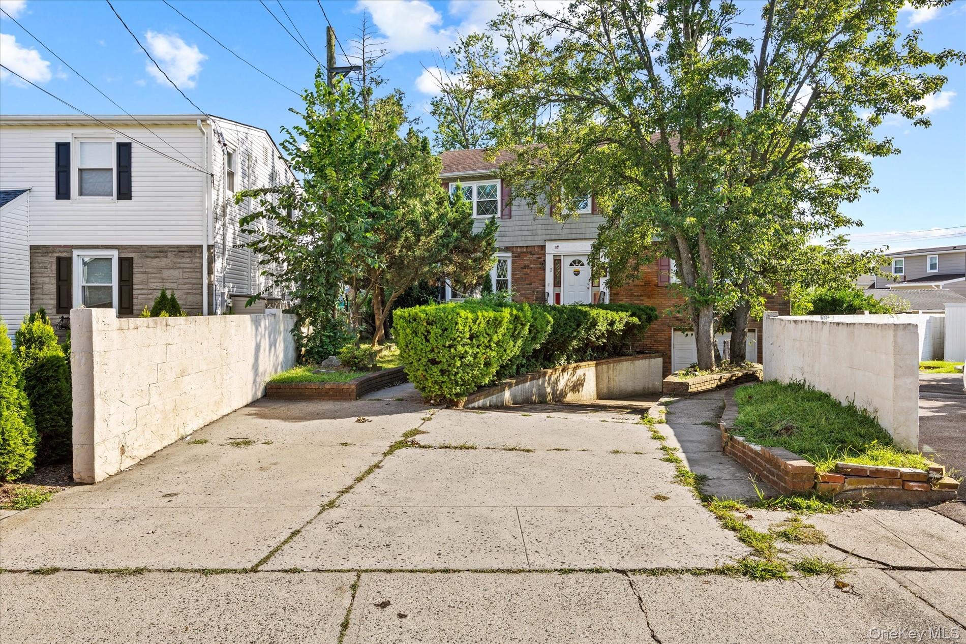 251 Perkins Avenue, Oceanside NY 11572