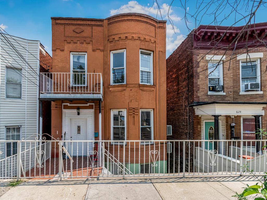 628 Mead Street, Bronx NY 10460