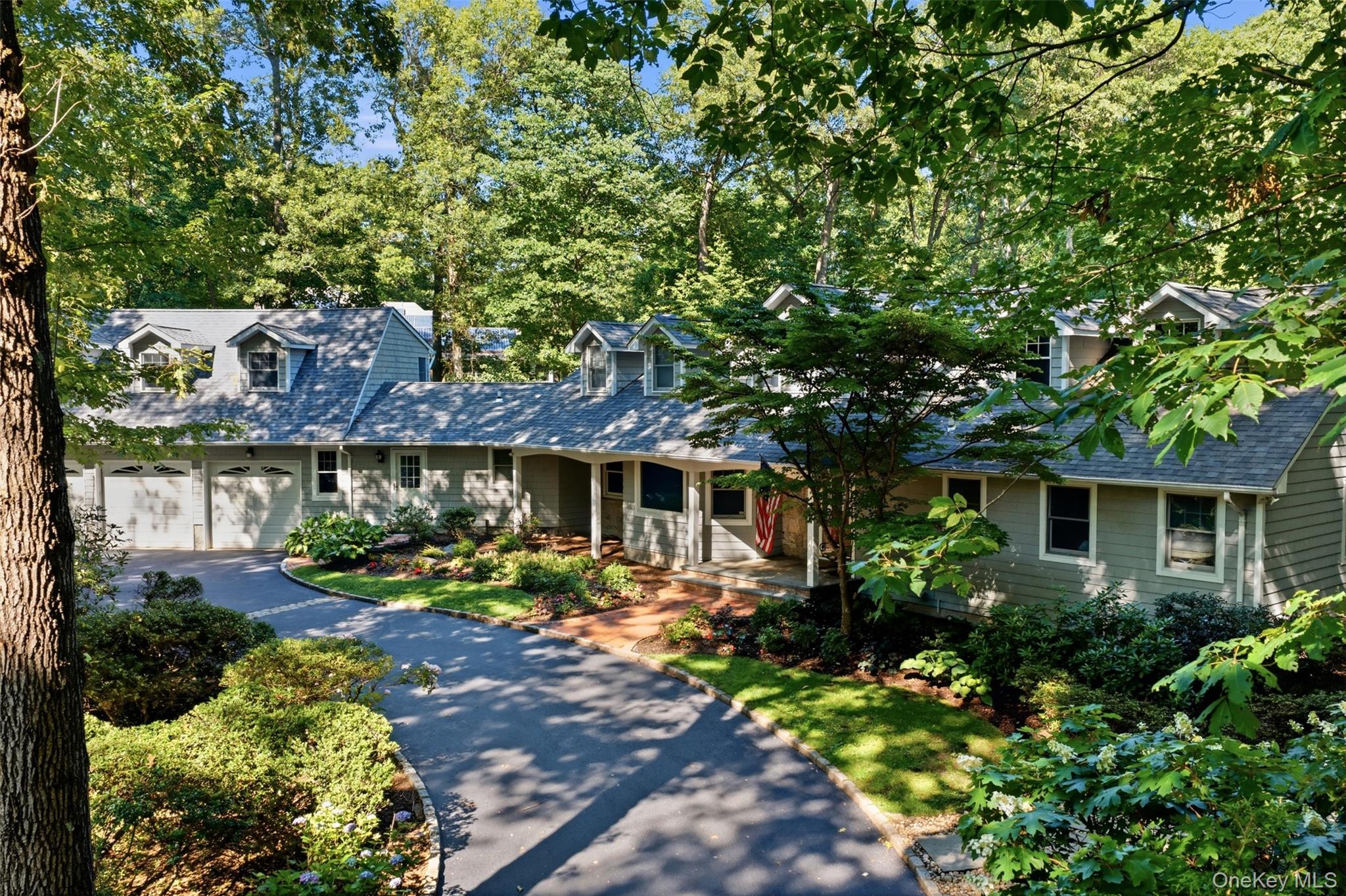 31 Crosby Place, Cold Spring Harbor NY 11724