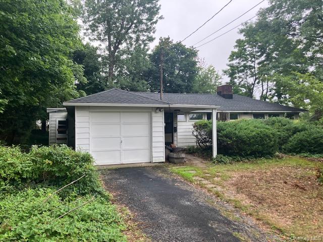 35 Washington Avenue, Glen Head NY 11545