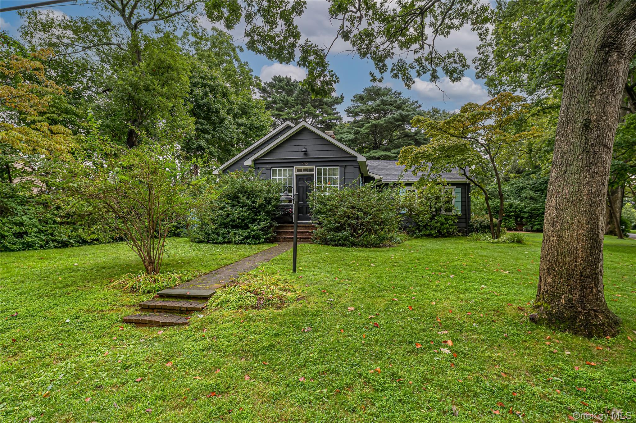 502 Brooklyn Boulevard, Brightwaters NY 11718
