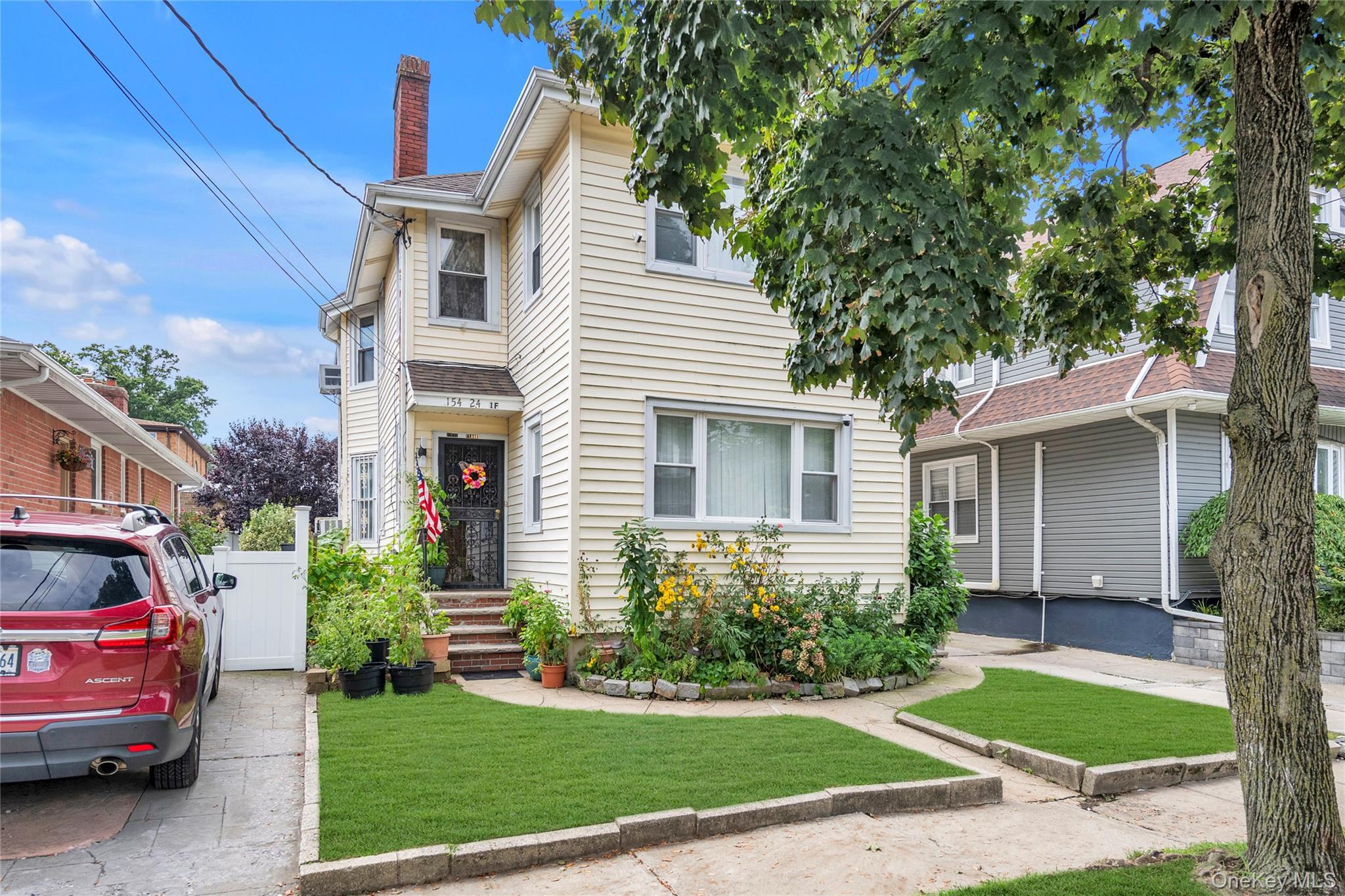15424 12th Road, Whitestone NY 11357