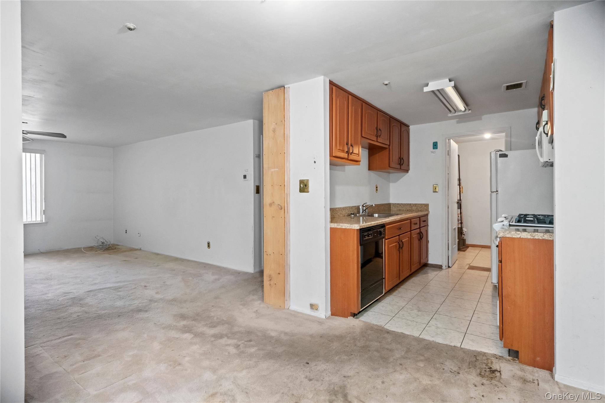 221 Sagamore Hills Drive Unit 221, Port Jefferson Station NY 11776