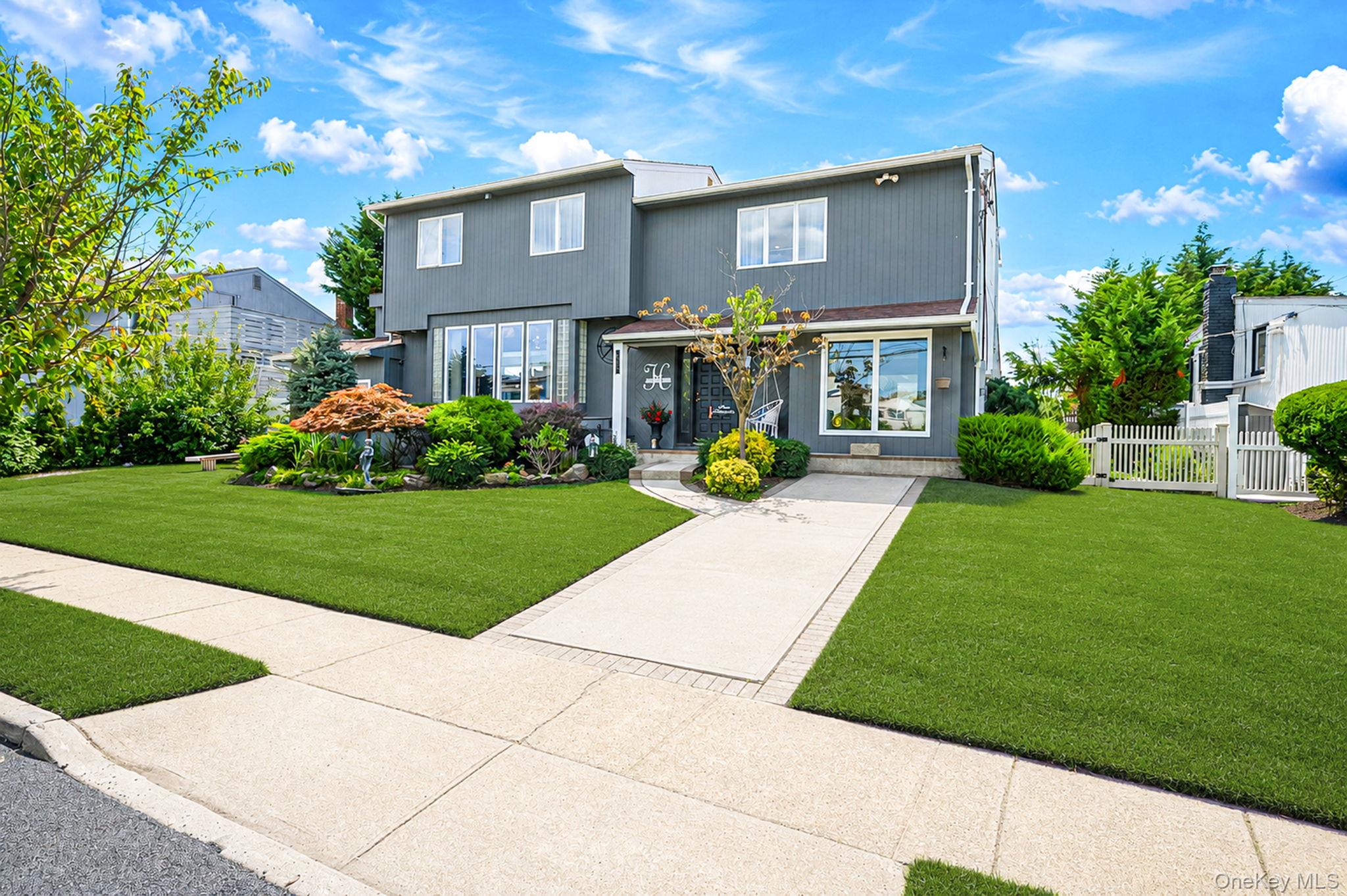 962 Mildred Drive, Baldwin NY 11510