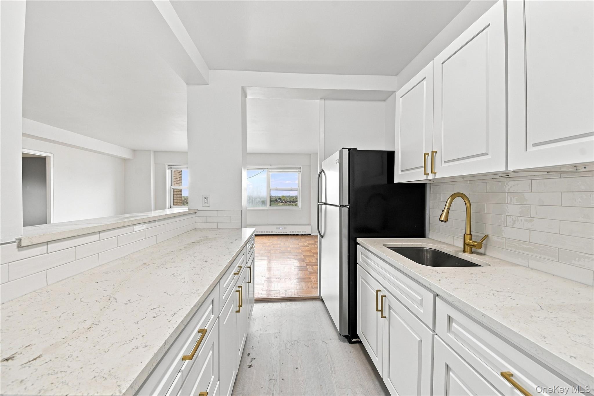 8 Fordham Hill Oval Unit 16D, Bronx NY 10468