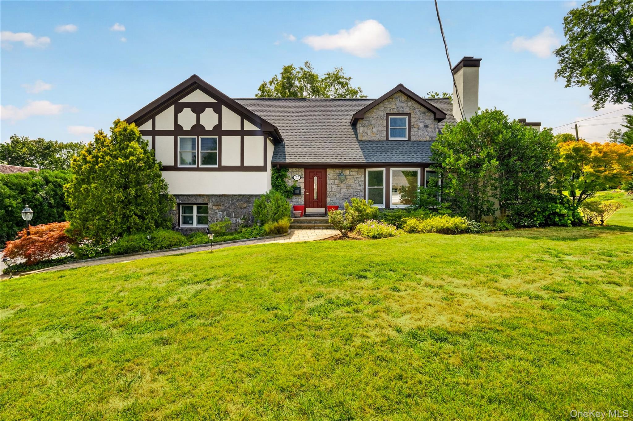22 Northway, Bronxville NY 10708