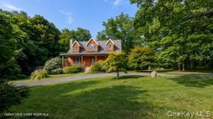 20 Pennsylvania Avenue, Palenville NY 12414