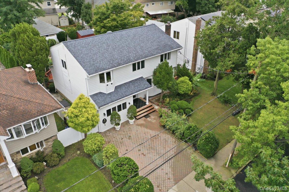 701 Hoover Street, North Bellmore NY 11710