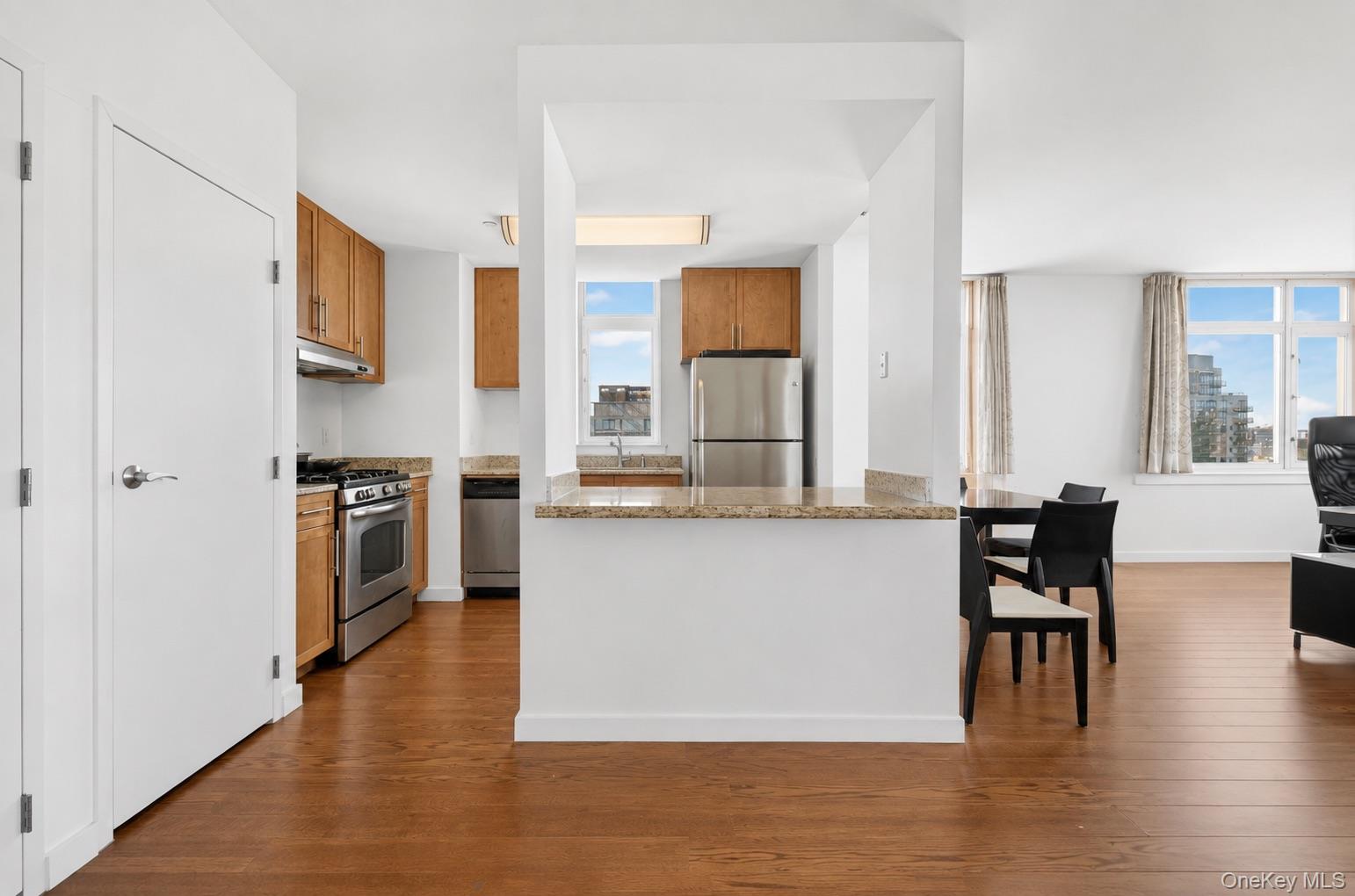 40-26 College Point Boulevard Unit 16F, Flushing NY 11354