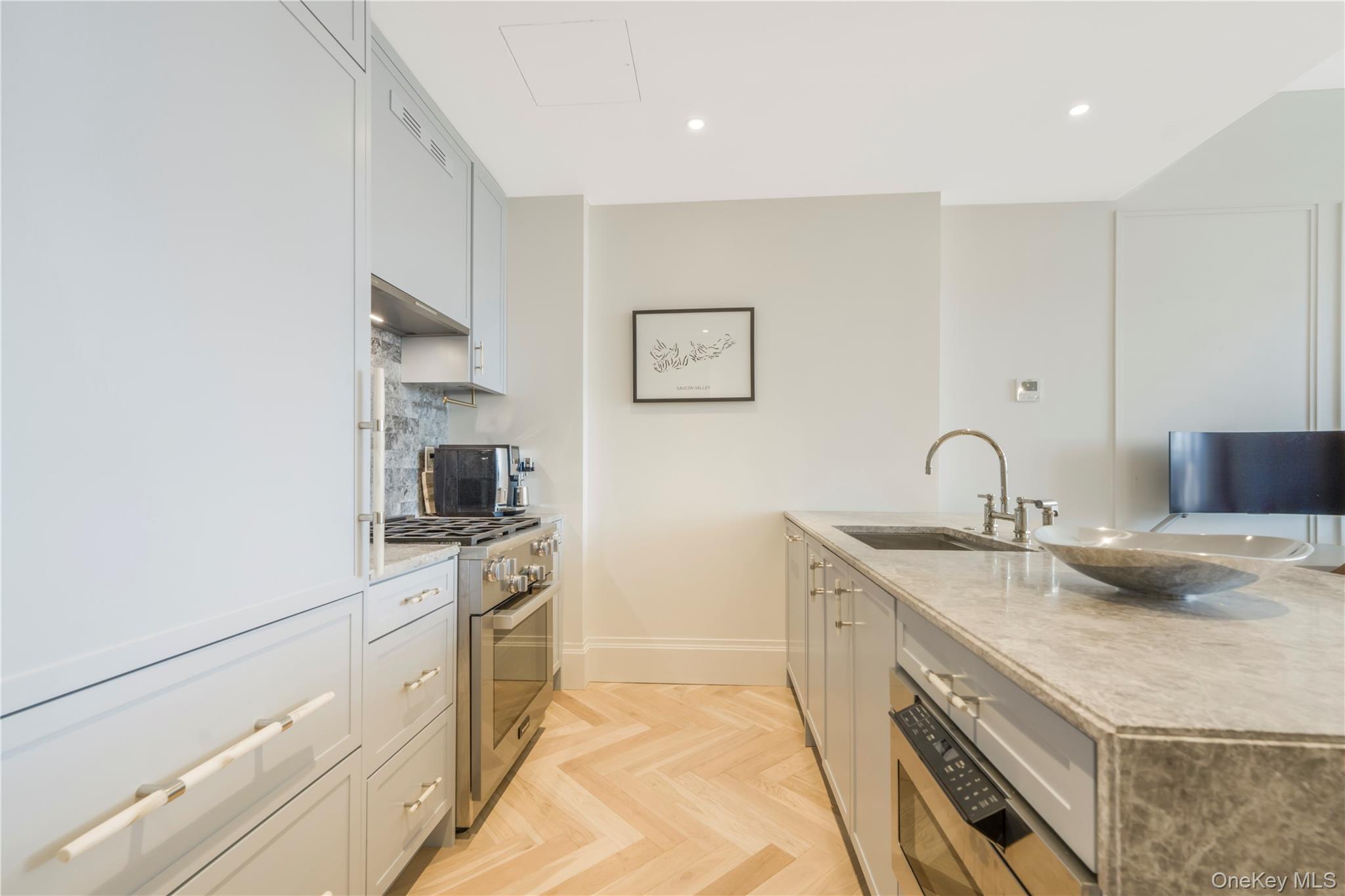 250 E 21st Street Unit 9D, Manhattan NY 10010