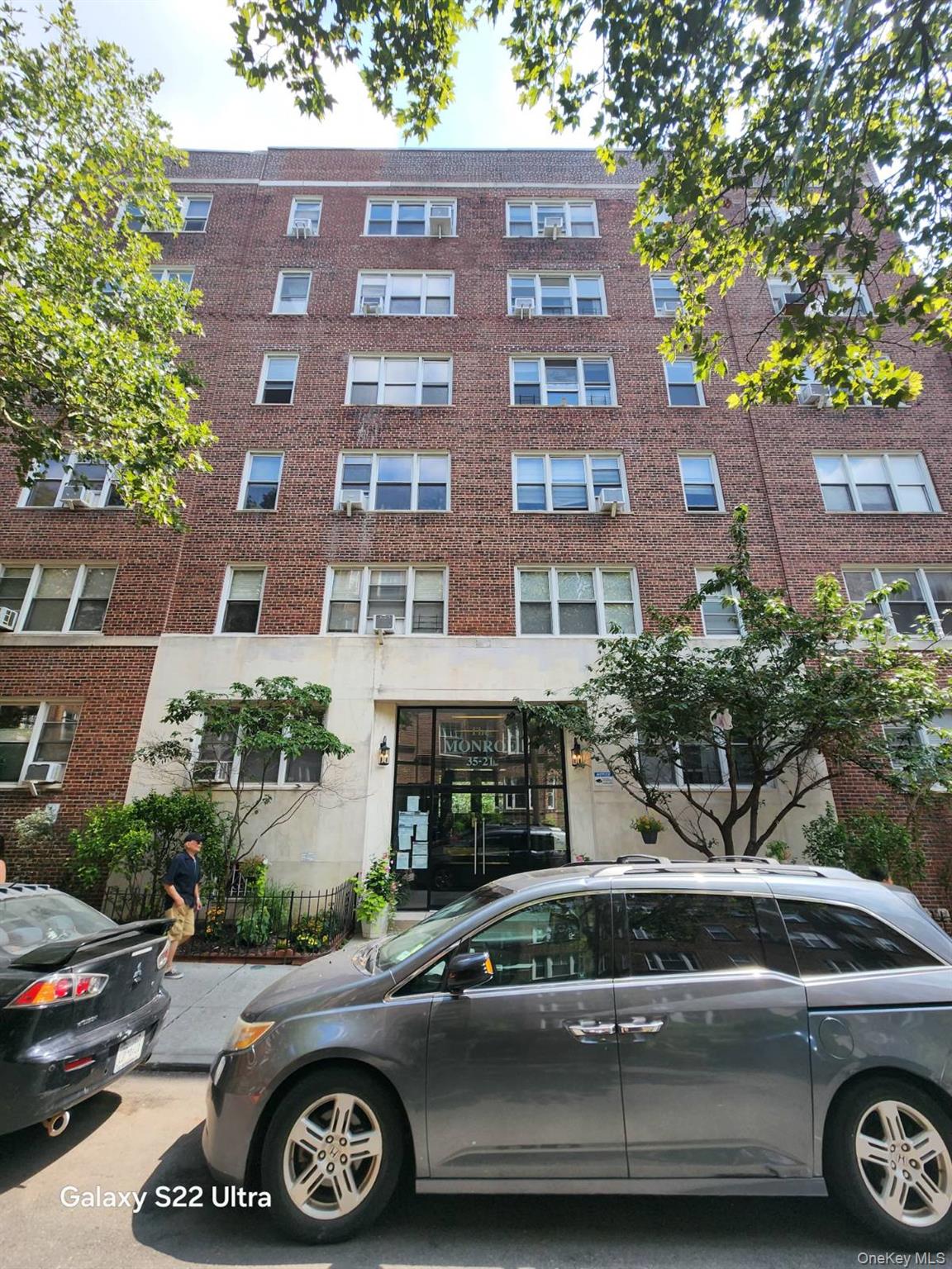 35-21 79st Unit 1L, Jackson Heights NY 11372