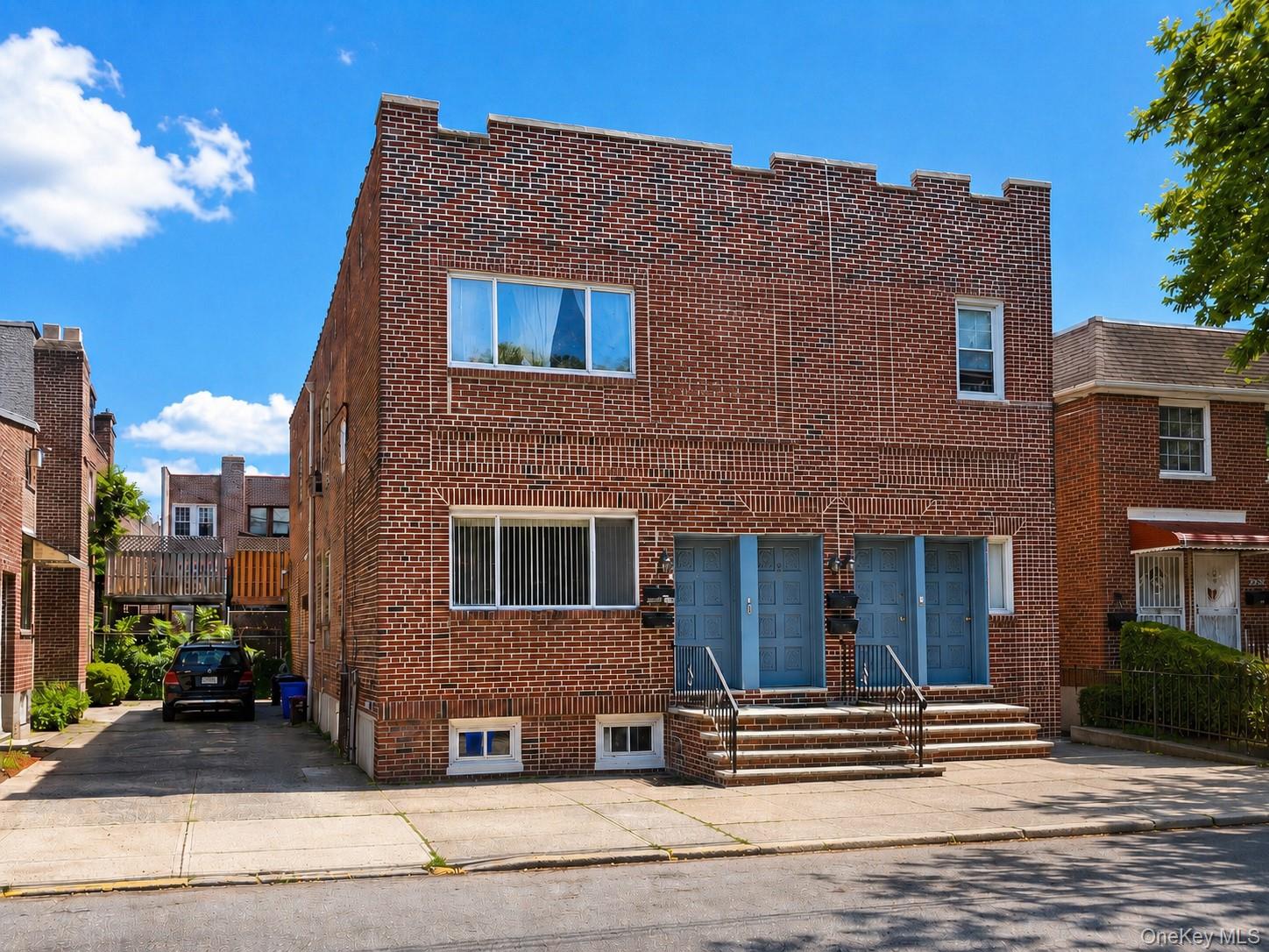 2925 200th Street, Bayside NY 11360