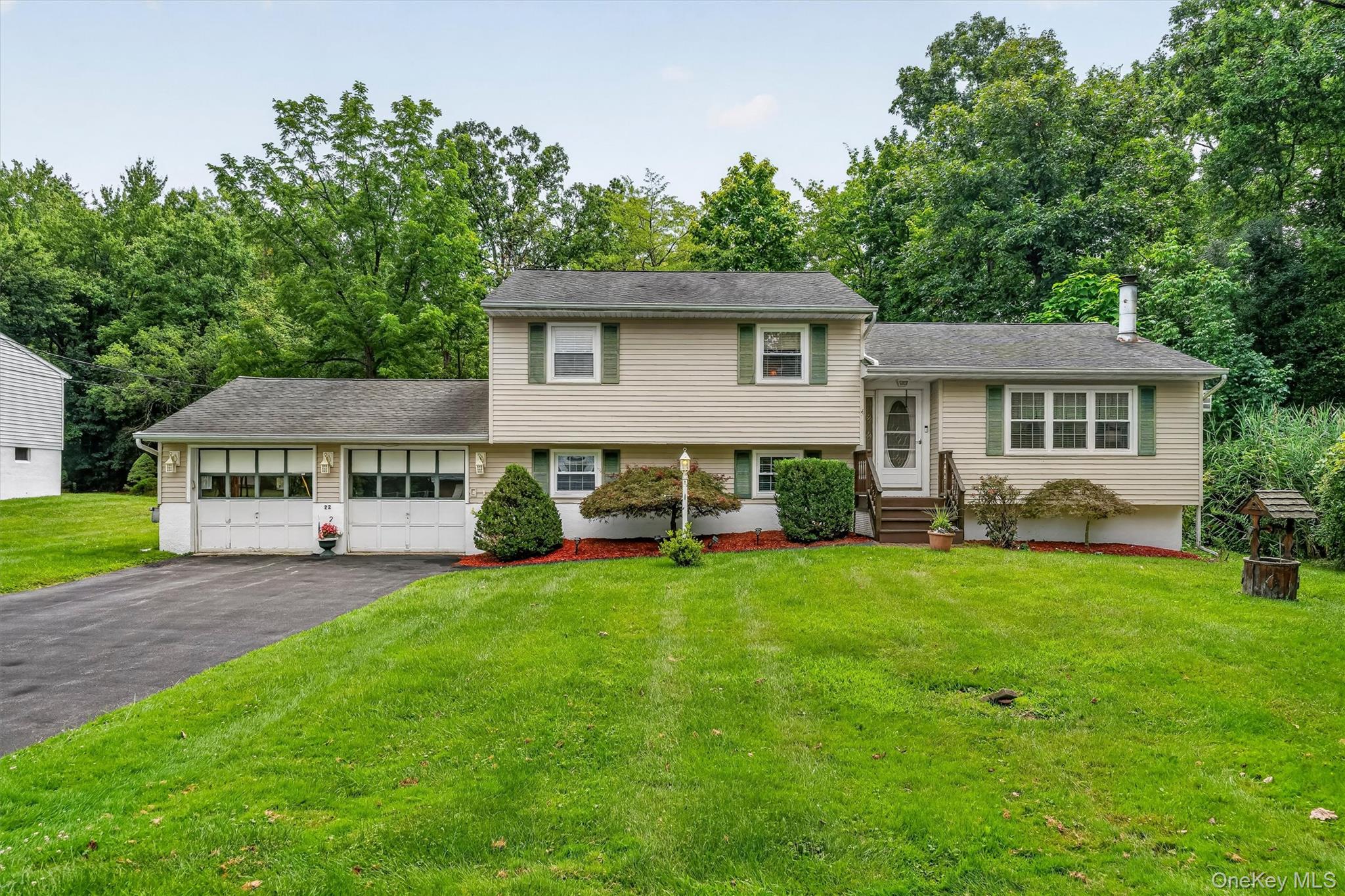 22 Elliott Place, New Hampton NY 10958