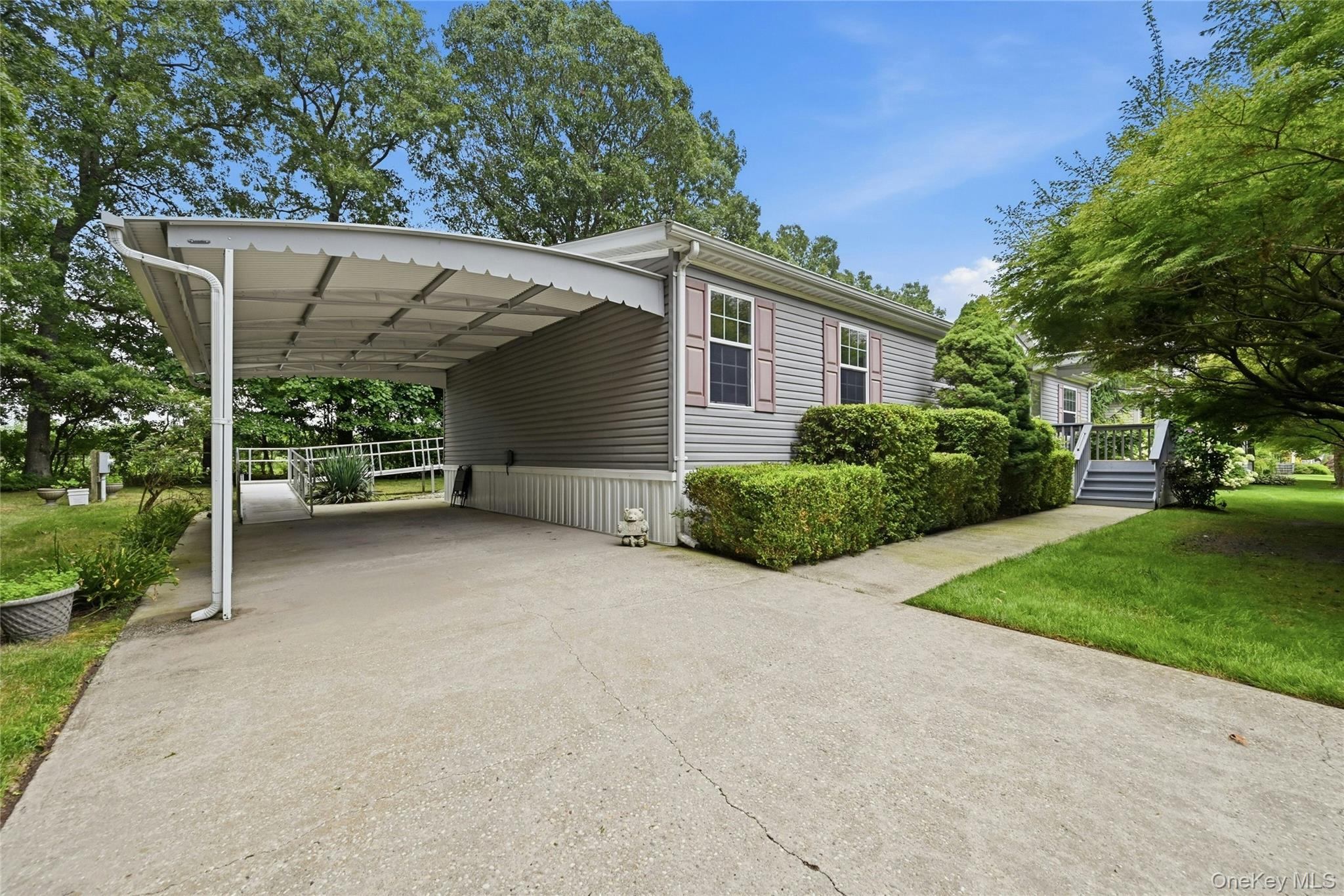 638 Fresh Pond Avenue Unit 320, Calverton NY 11933