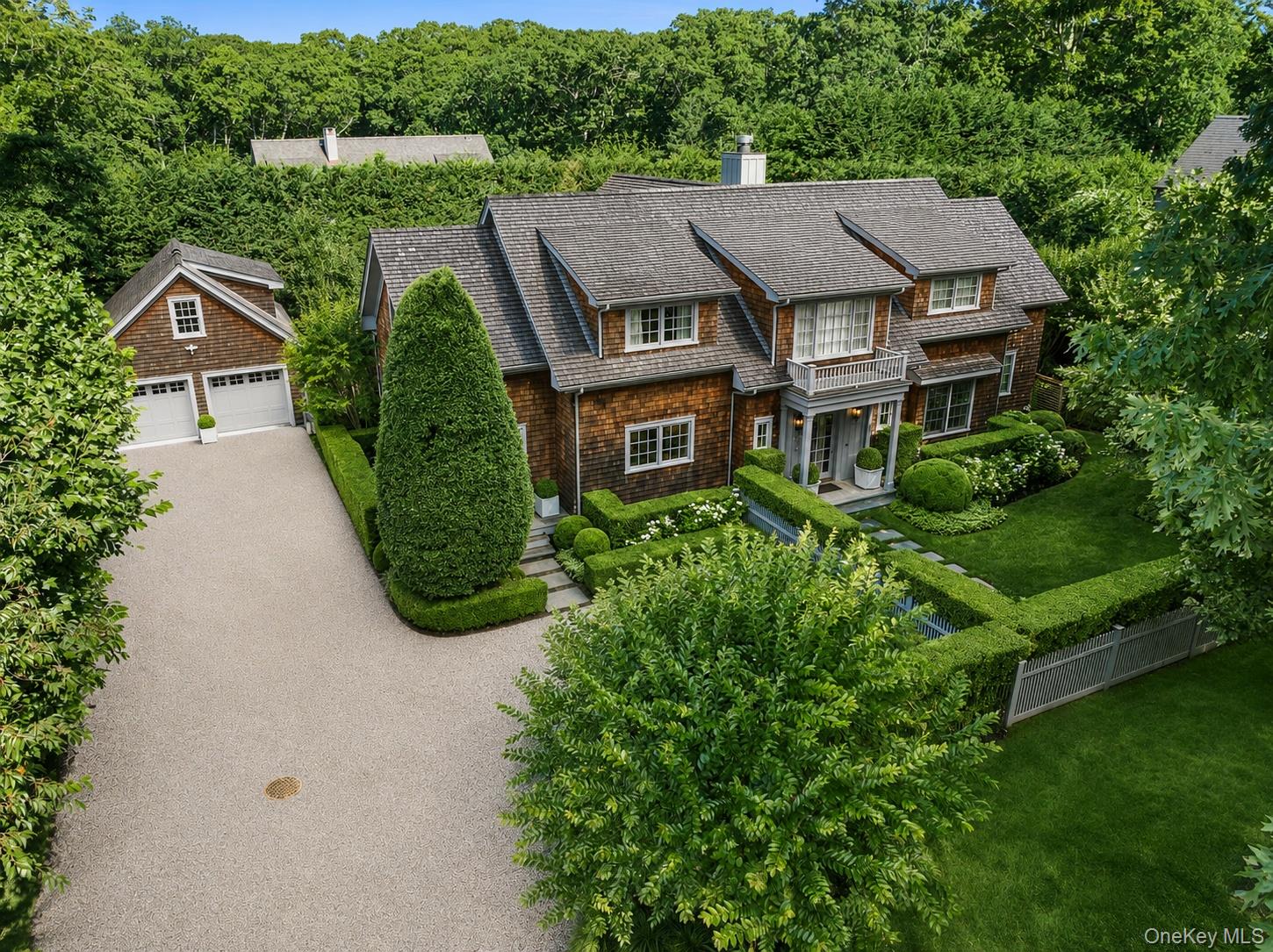 67 Buell Lane Extension, East Hampton NY 11963