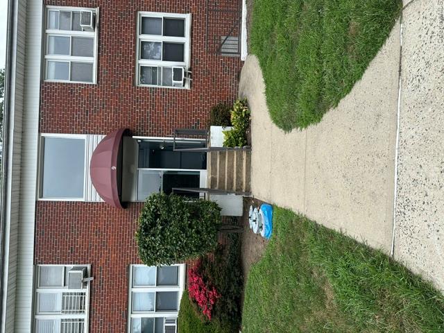 9 Stokes Road Unit 2B, Yonkers NY 10710