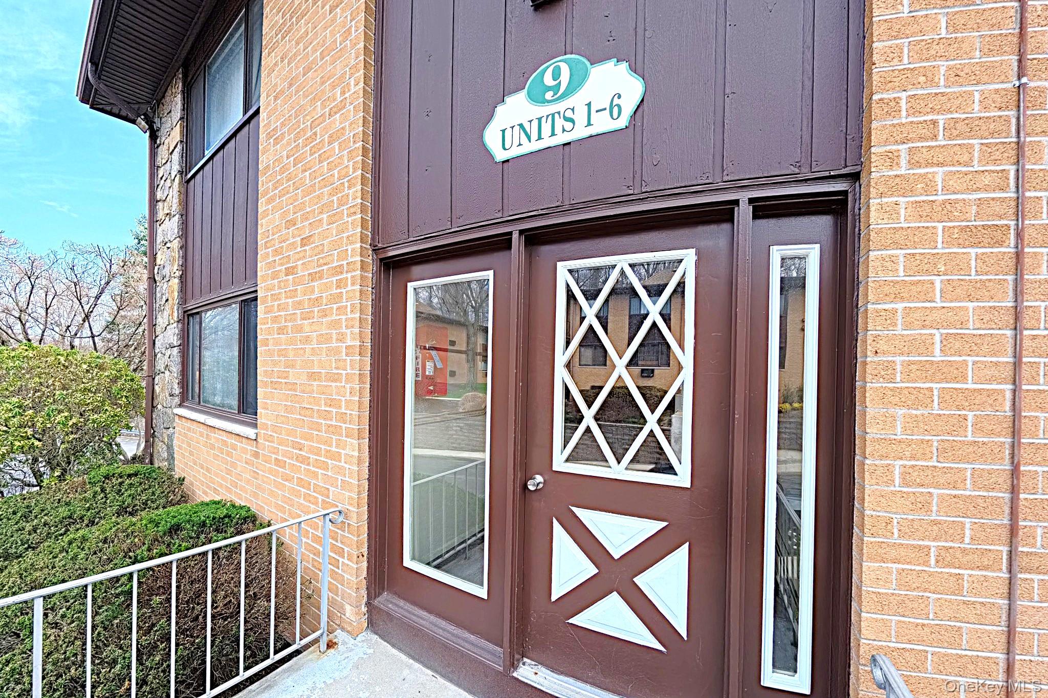 9 E Lawrence Park Drive Unit 1, Piermont NY 10968