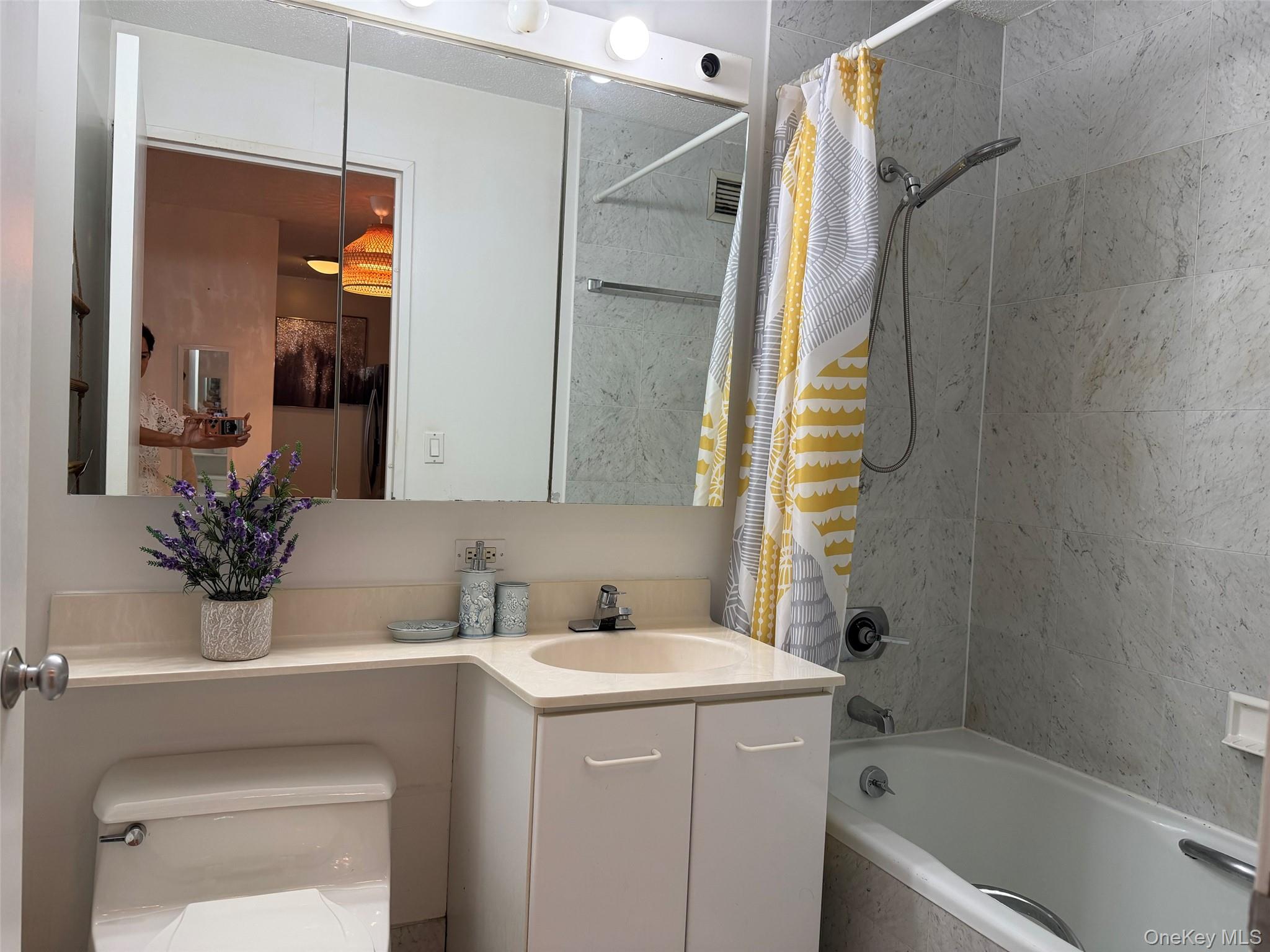 2 S End Avenue Unit 3W, Manhattan NY 10280